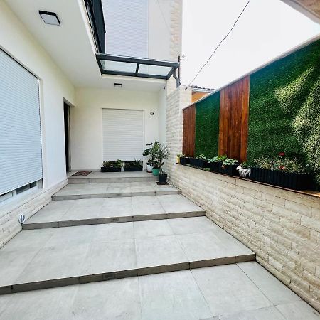 Te Nana Home Shkodër エクステリア 写真