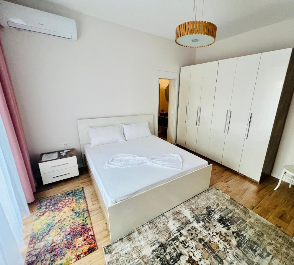 Te Nana Home Shkodër エクステリア 写真